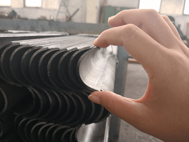 借問(wèn)防磨瓦廠(chǎng)家何處有？江蘇泰州指江河