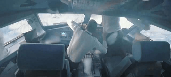 看了《中國機長(cháng)》,可知道這個(gè)秘密被揭露了?