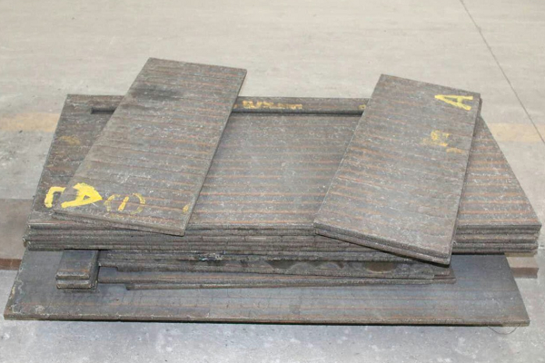 堆焊復合耐磨襯板廠(chǎng)家