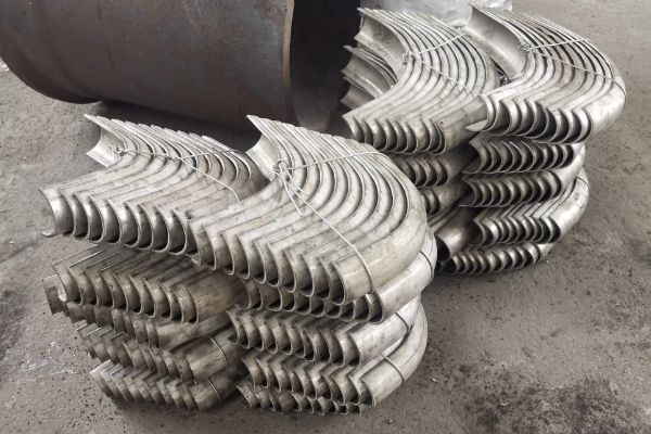 低溫再熱器內彎外彎防磨瓦