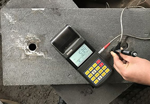 顎式破碎機襯板采用高鉻鑄鐵襯板-這個(gè)選擇不錯[江河]