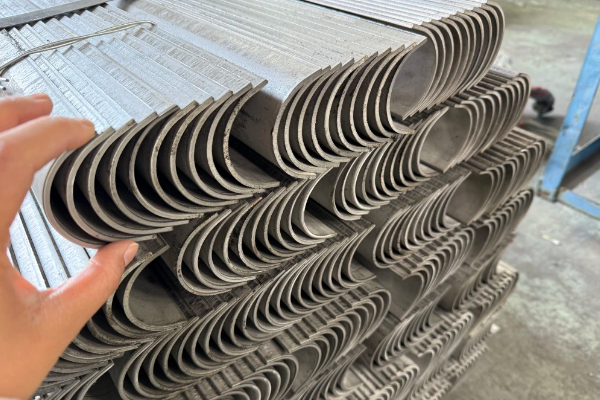 省煤器管束彎頭護板用彎頭防磨罩