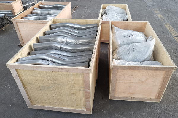 不銹鋼防磨護瓦Ф51內彎316l