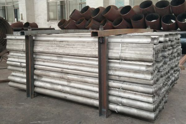 鍋爐防磨護瓦材質(zhì)選擇