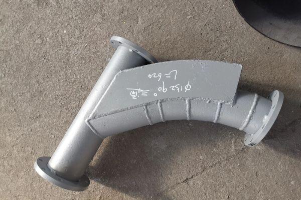 90°雙金屬復合耐磨帶背包彎頭φ180